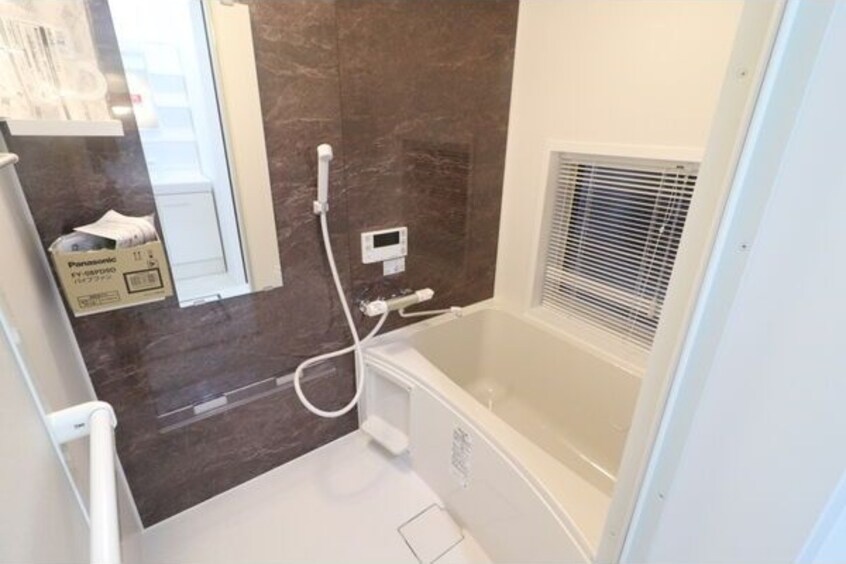  名古屋市営地下鉄鶴舞線/川名駅 徒歩5分 1階 築2年