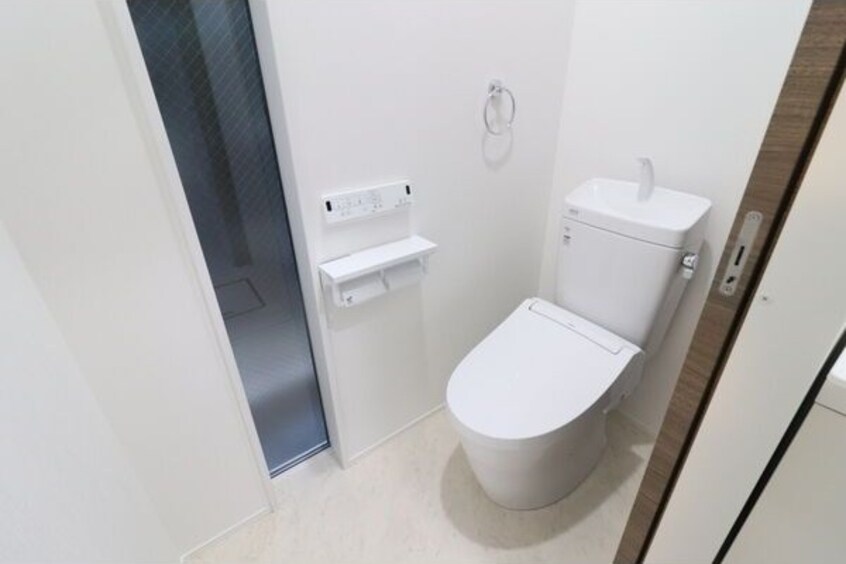  名古屋市営地下鉄鶴舞線/川名駅 徒歩5分 1階 築2年