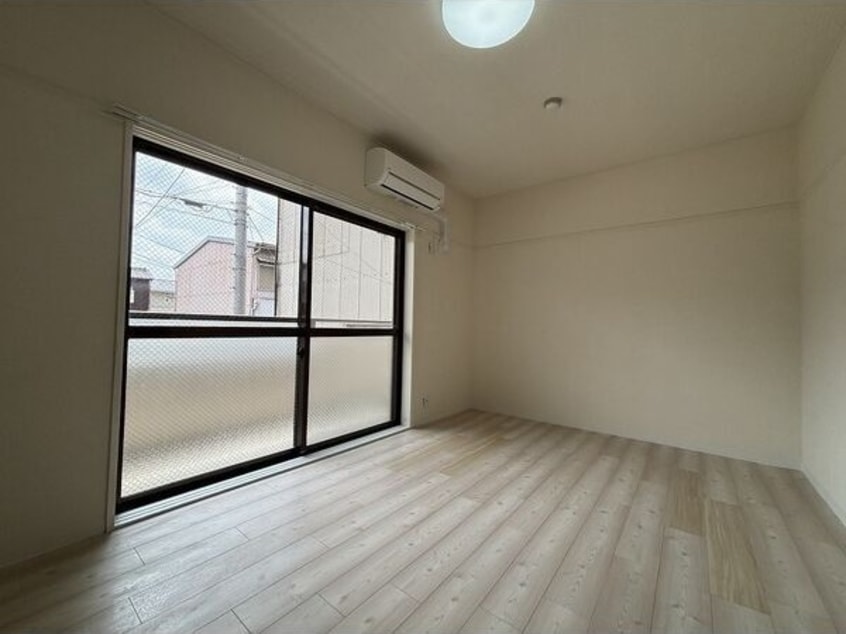  名古屋市営地下鉄名城線/志賀本通駅 徒歩8分 4階 築33年