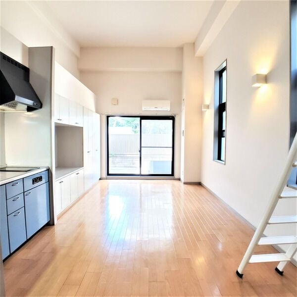  名古屋市営地下鉄桜通線/車道駅 徒歩3分 1階 築24年