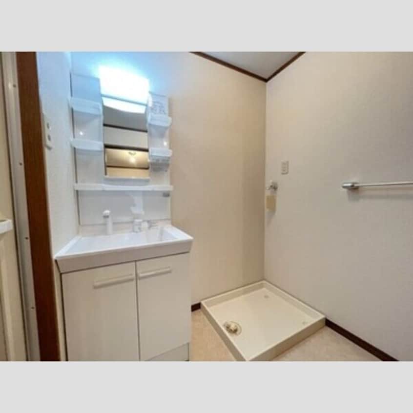  柘植マンション(V)