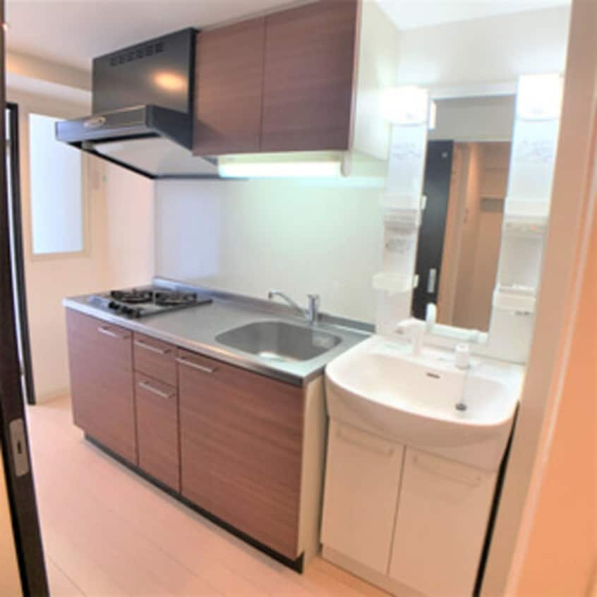  アップルコート一社