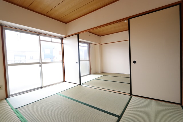 南東和室になります 明正雅ハイツ