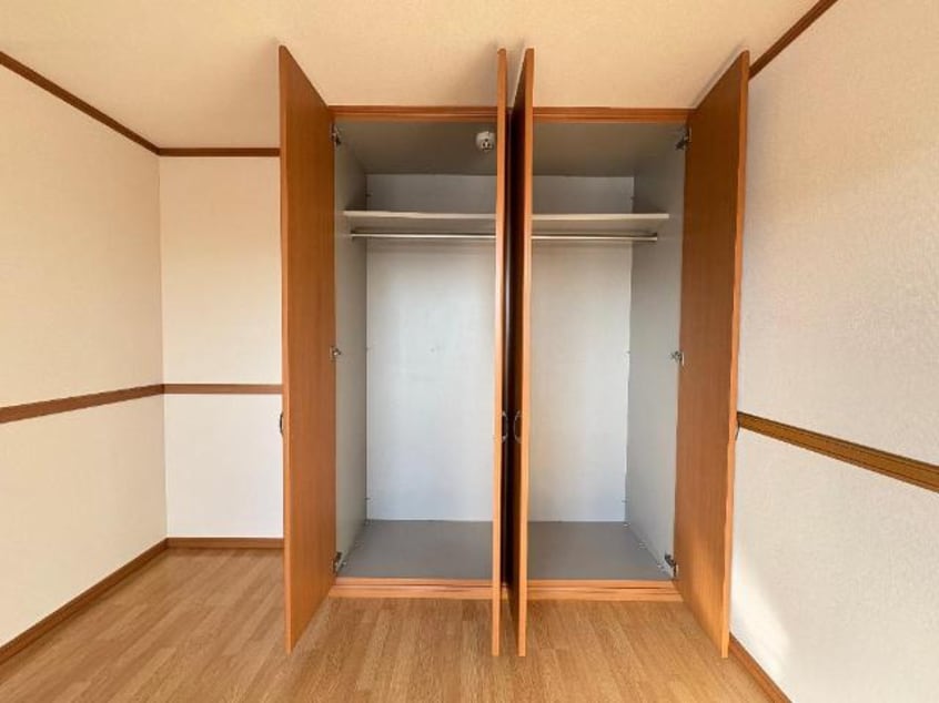 クローゼット グランディール東海