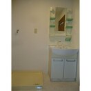  ラウムズ虹ヶ丘