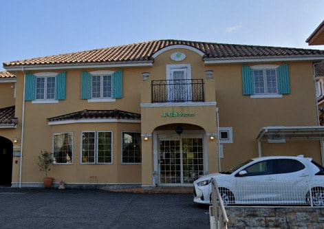 よもぎクリニック(病院)まで679m つつじヶ丘パークマンション