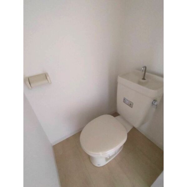  オオタかなれ川ハイツ