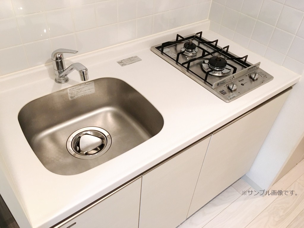  プレサンスＳＡＫＡＥリバースタイル