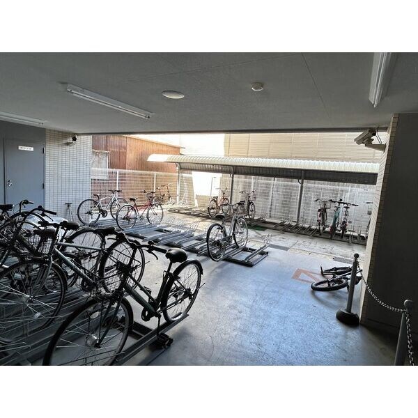  名古屋市営地下鉄鶴舞線/大須観音駅 徒歩6分 6階 築15年