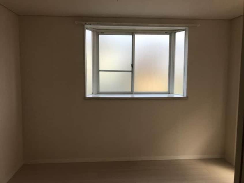 寝室 シャインヒルズ滝ノ水