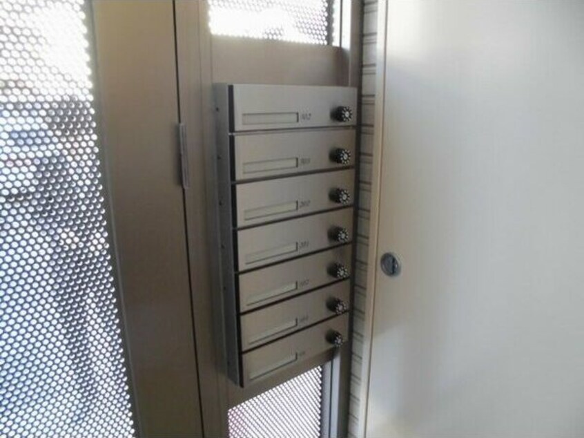  プロパティー城西