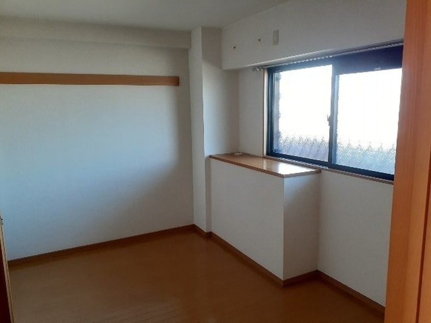  ルピナス・イースト