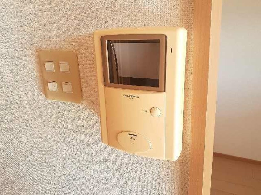  ルピナス・イースト