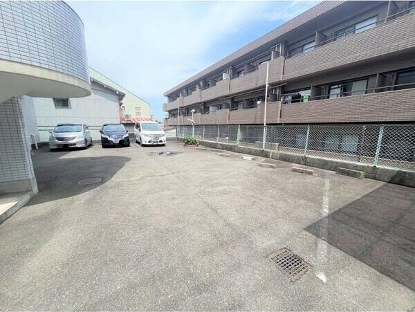  名古屋市営地下鉄名城線/名古屋大学駅 徒歩9分 3階 築35年