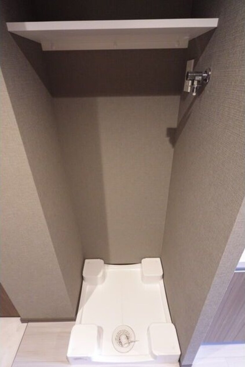  メイクスWアート丸の内