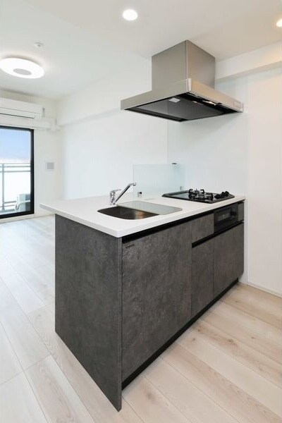  東海道本線/金山駅 徒歩7分 13階 1年未満