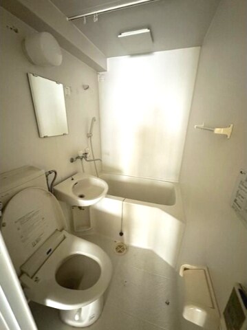  ユニーブル新栄