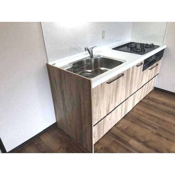  名古屋臨海高速鉄道<あおなみ線>/南荒子駅 徒歩5分 1階 築27年