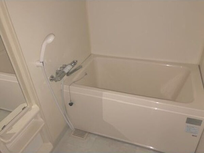  名古屋市営地下鉄東山線/高畑駅 徒歩27分 2階 築32年