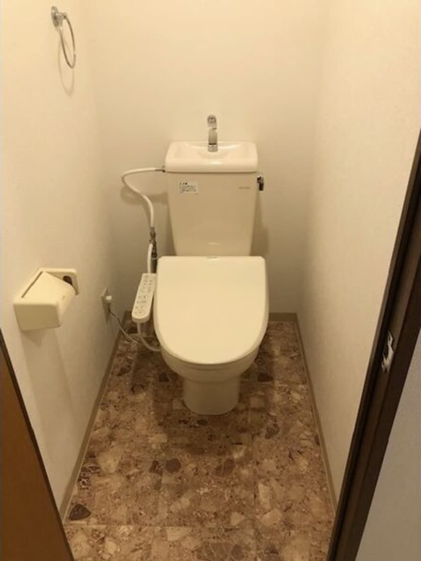  覚王山エクセル