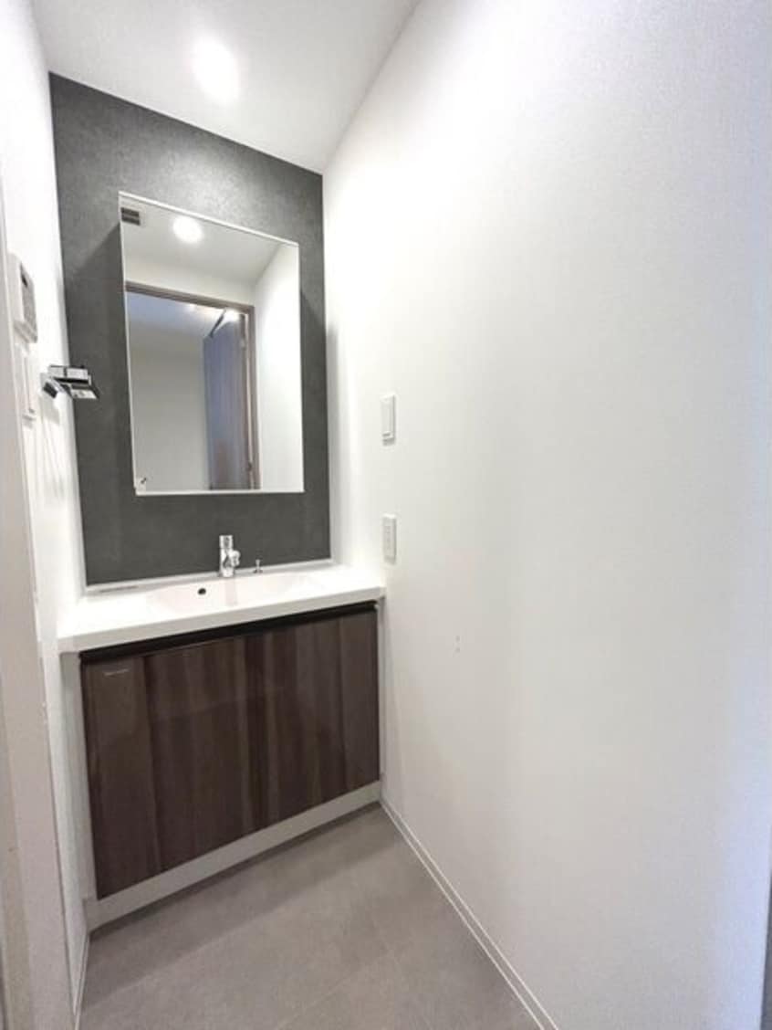  ルネフラッツ浄心