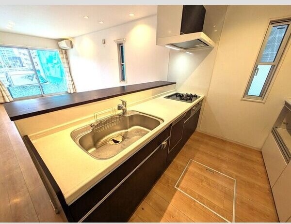  植田山4丁目戸建