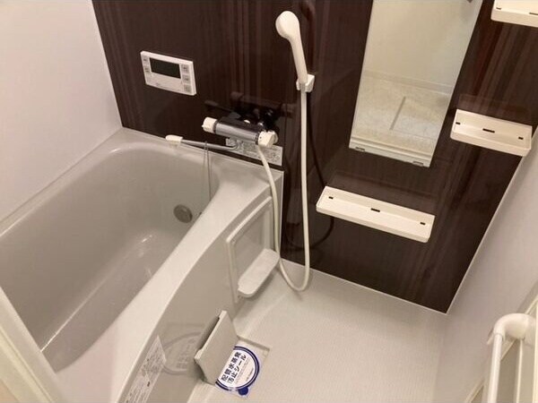  東海道本線/尾頭橋駅 徒歩9分 1階 築8年