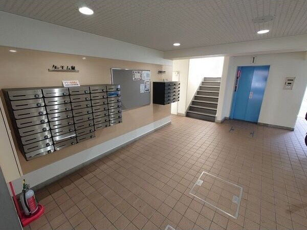  名古屋市営地下鉄名城線/久屋大通駅 徒歩7分 5階 築38年