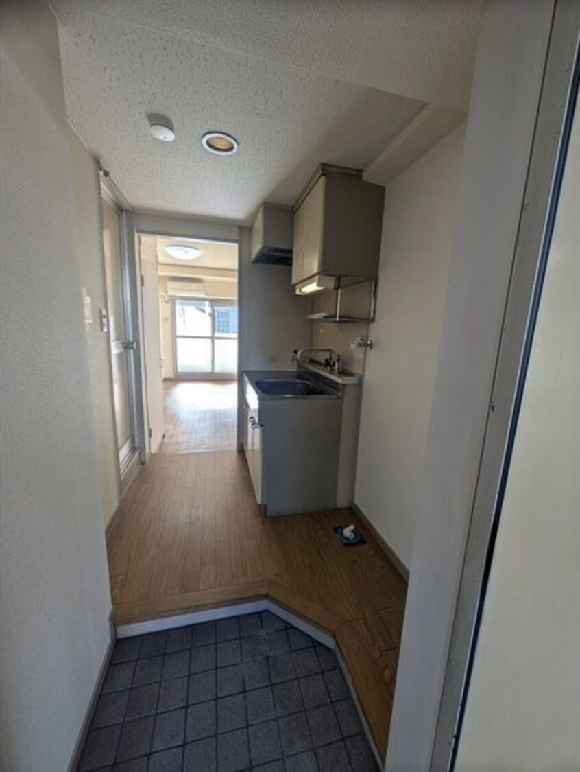  名古屋市営地下鉄名城線/久屋大通駅 徒歩7分 5階 築38年