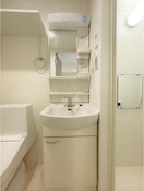  小田急小田原線/新百合ヶ丘駅 徒歩13分 2階 1年未満