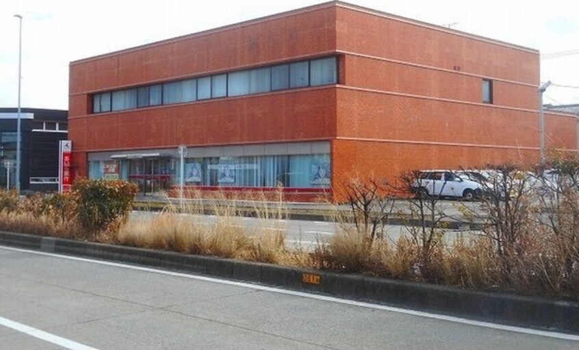  名古屋臨海高速鉄道<あおなみ線>/中島駅 徒歩16分 1階 築8年