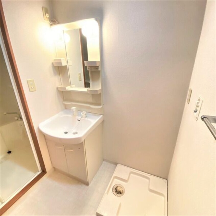  名古屋市営地下鉄鶴舞線/庄内通駅 徒歩14分 3階 築21年