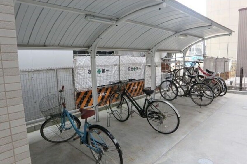  名古屋市営地下鉄鶴舞線/丸の内駅 徒歩4分 1階 築9年