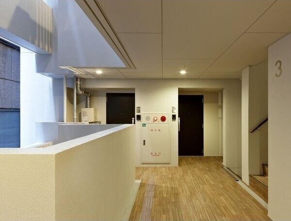  名古屋市営地下鉄桜通線/丸の内駅 徒歩2分 10階 築8年