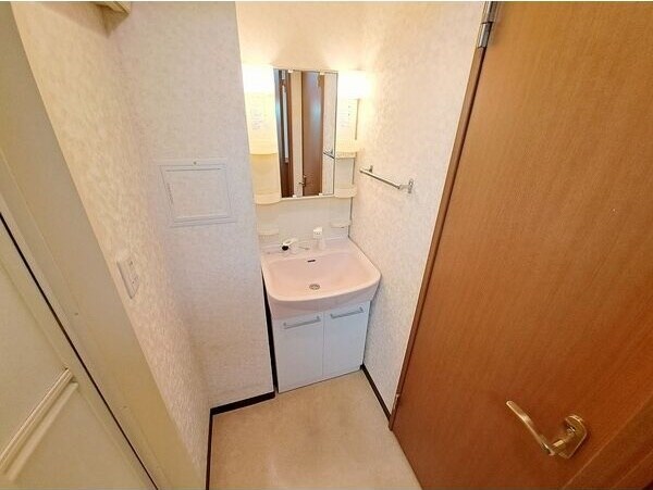  阪神本線/甲子園駅 徒歩20分 1階 築19年