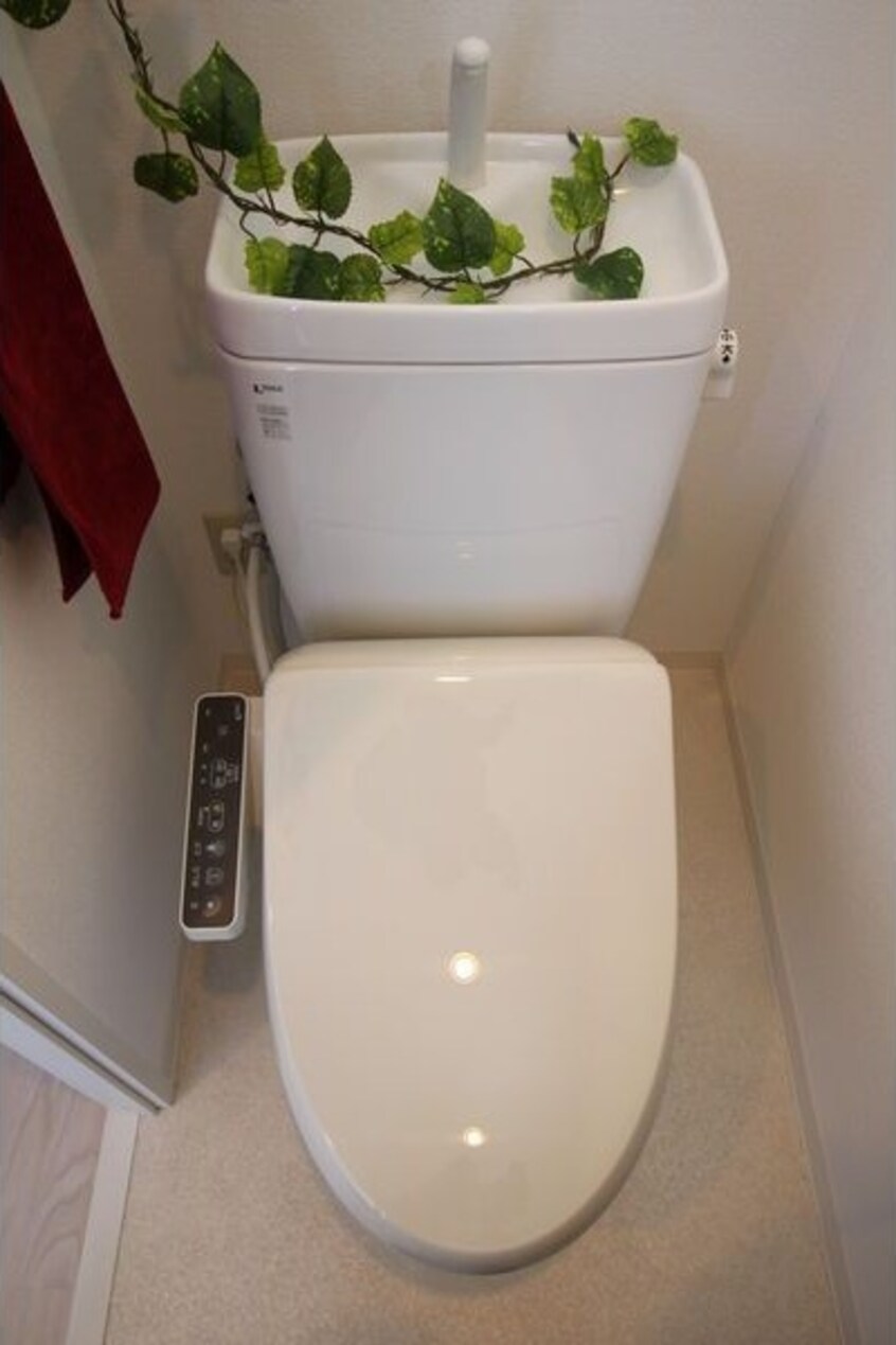  名古屋市営地下鉄名城線/東別院駅 徒歩6分 8階 築18年