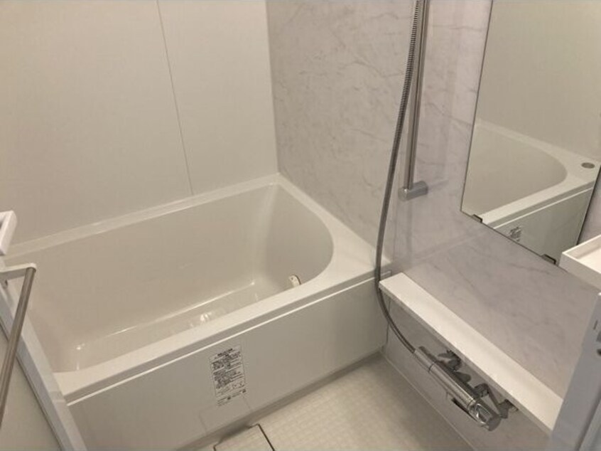  名古屋市営地下鉄鶴舞線/大須観音駅 徒歩5分 12階 築1年