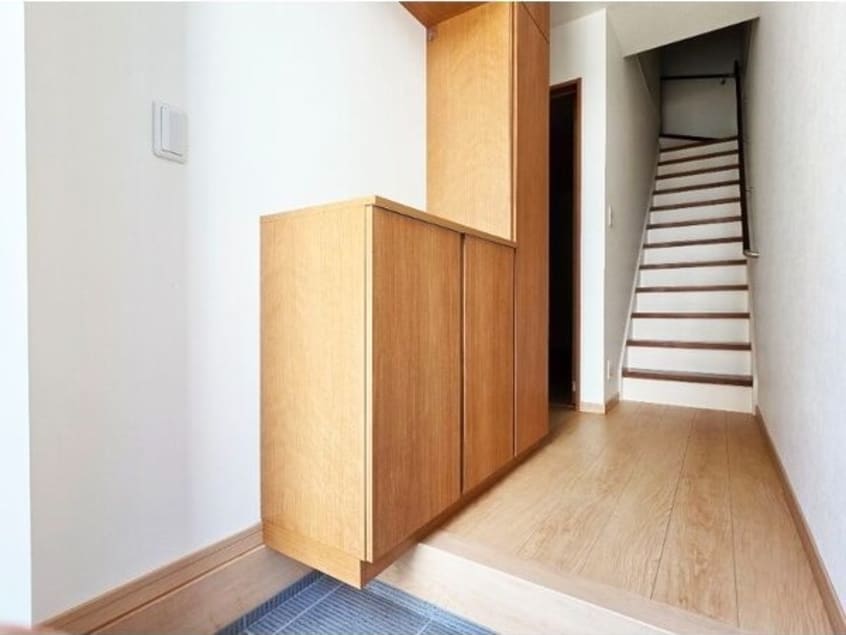  名鉄名古屋本線/山王駅 徒歩13分 1階 築9年