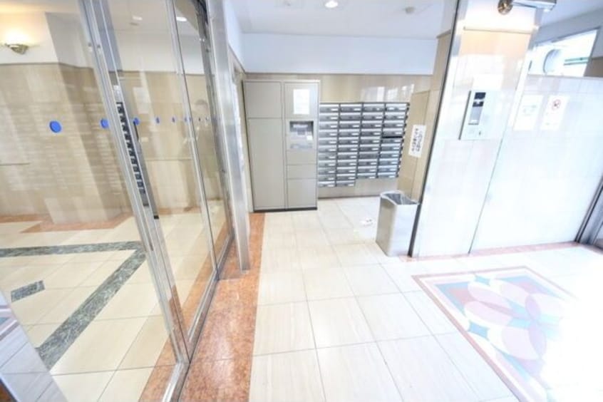  名古屋市営地下鉄東山線/栄駅 徒歩8分 8階 築21年