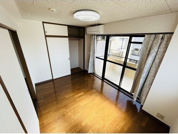  名古屋市営地下鉄鶴舞線/大須観音駅 徒歩1分 9階 築30年