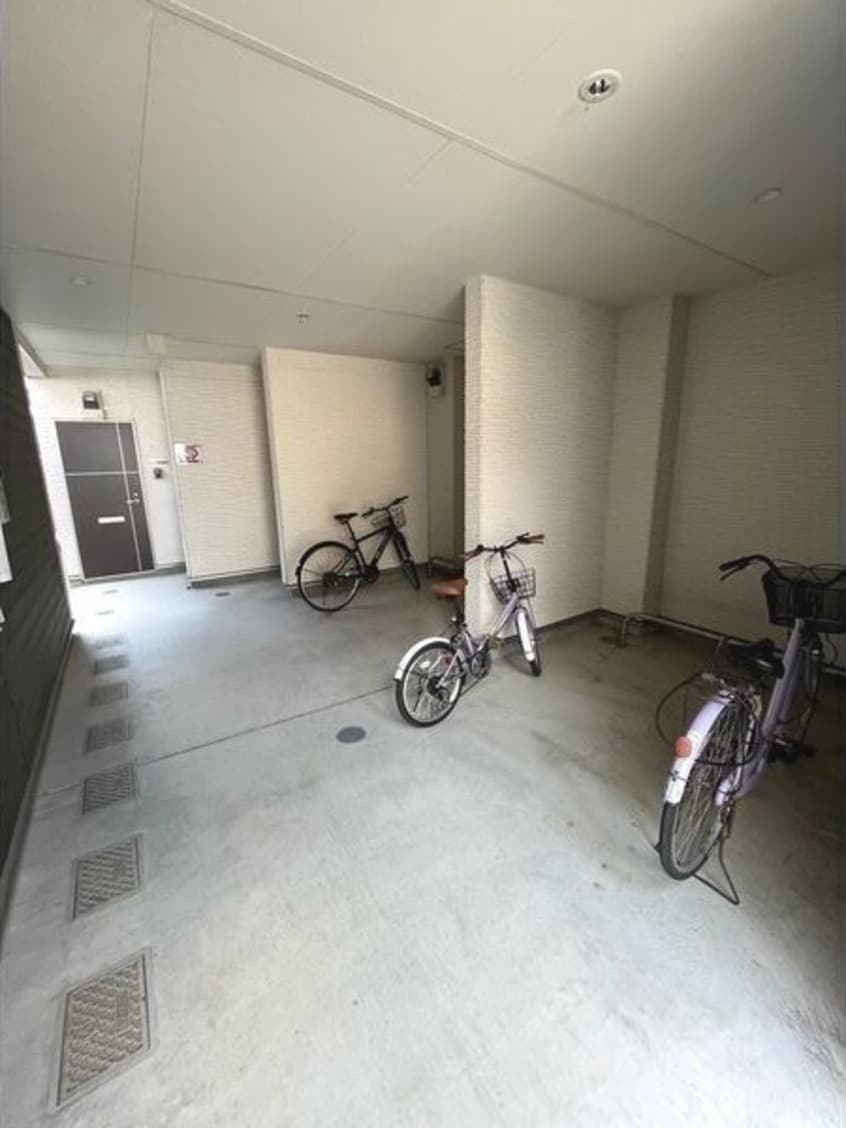  名古屋市営地下鉄名港線/六番町駅 徒歩12分 2階 築10年