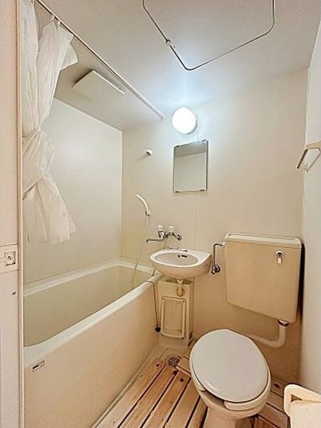  名古屋市営地下鉄桜通線/瑞穂運動場西駅 徒歩6分 2階 築61年