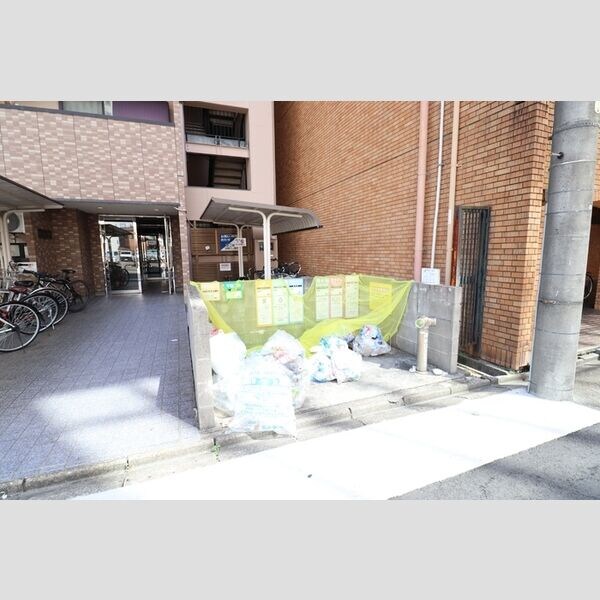  東海道本線/名古屋駅 徒歩11分 2階 築27年