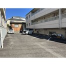  グリーンサイドヨシタカB