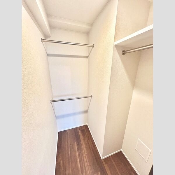  シエリア本郷駅前