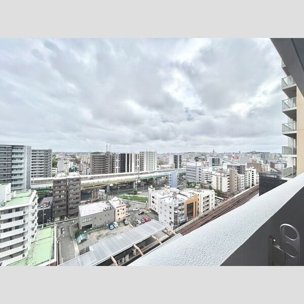  シエリア本郷駅前