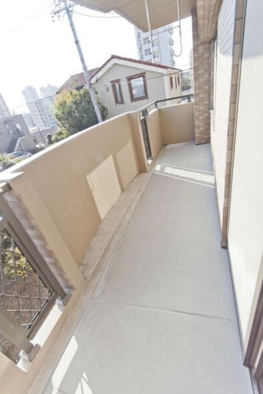  ホリーステージ城山