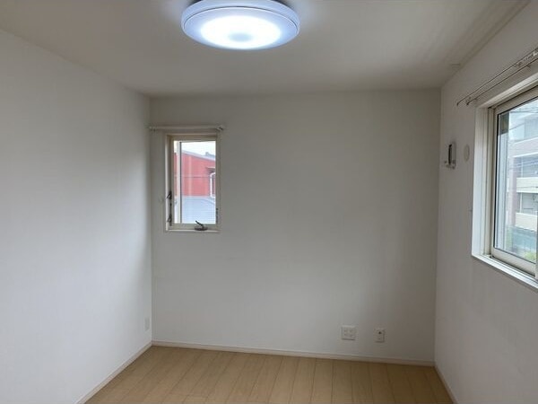  ドルチェヴィータマルヤ