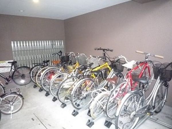  名古屋市営地下鉄東山線/名古屋駅 徒歩10分 2階 築18年