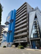 グランドール泉の外観